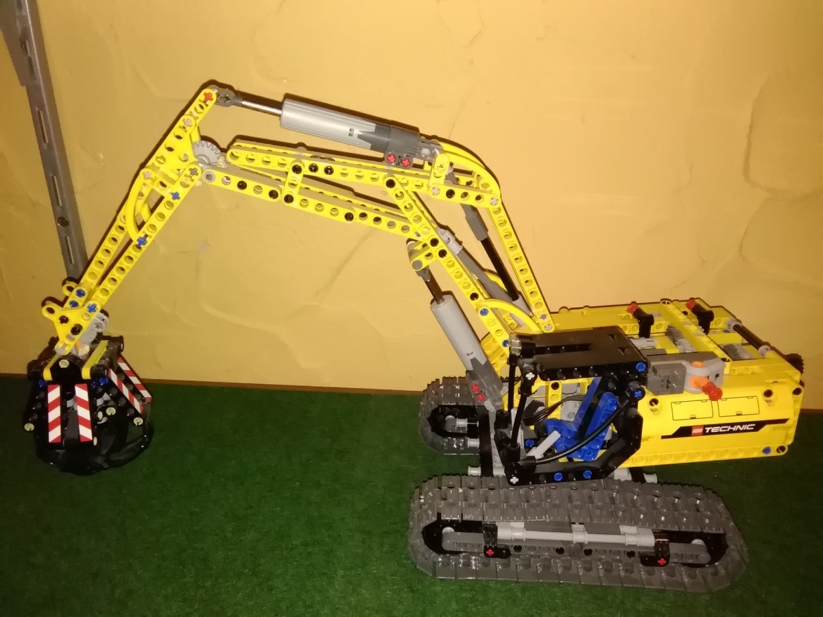 Lego Technic 42006 Raupenbagger
