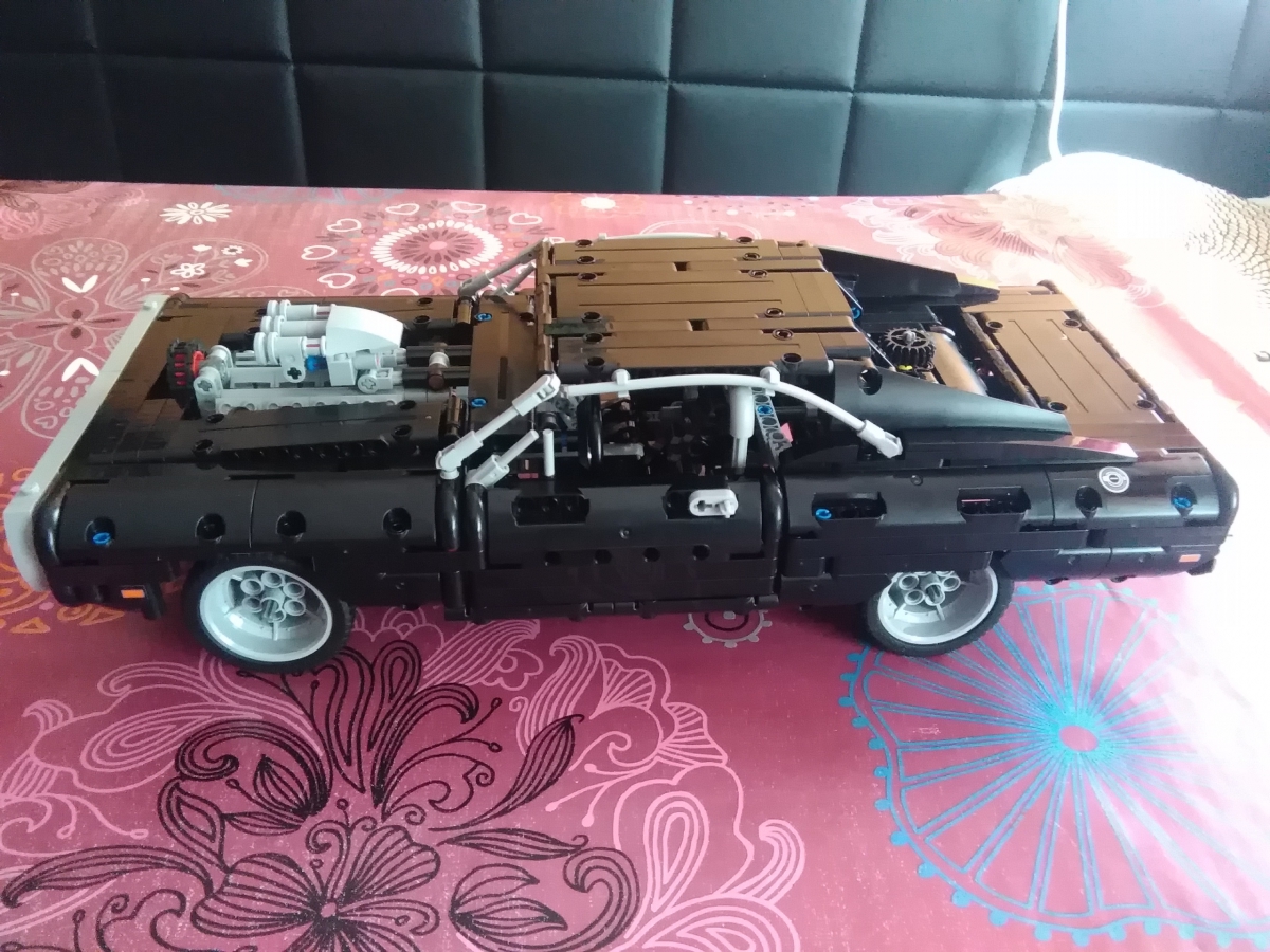 Lego Technic 42111 Fast & Furious Dodge Charger