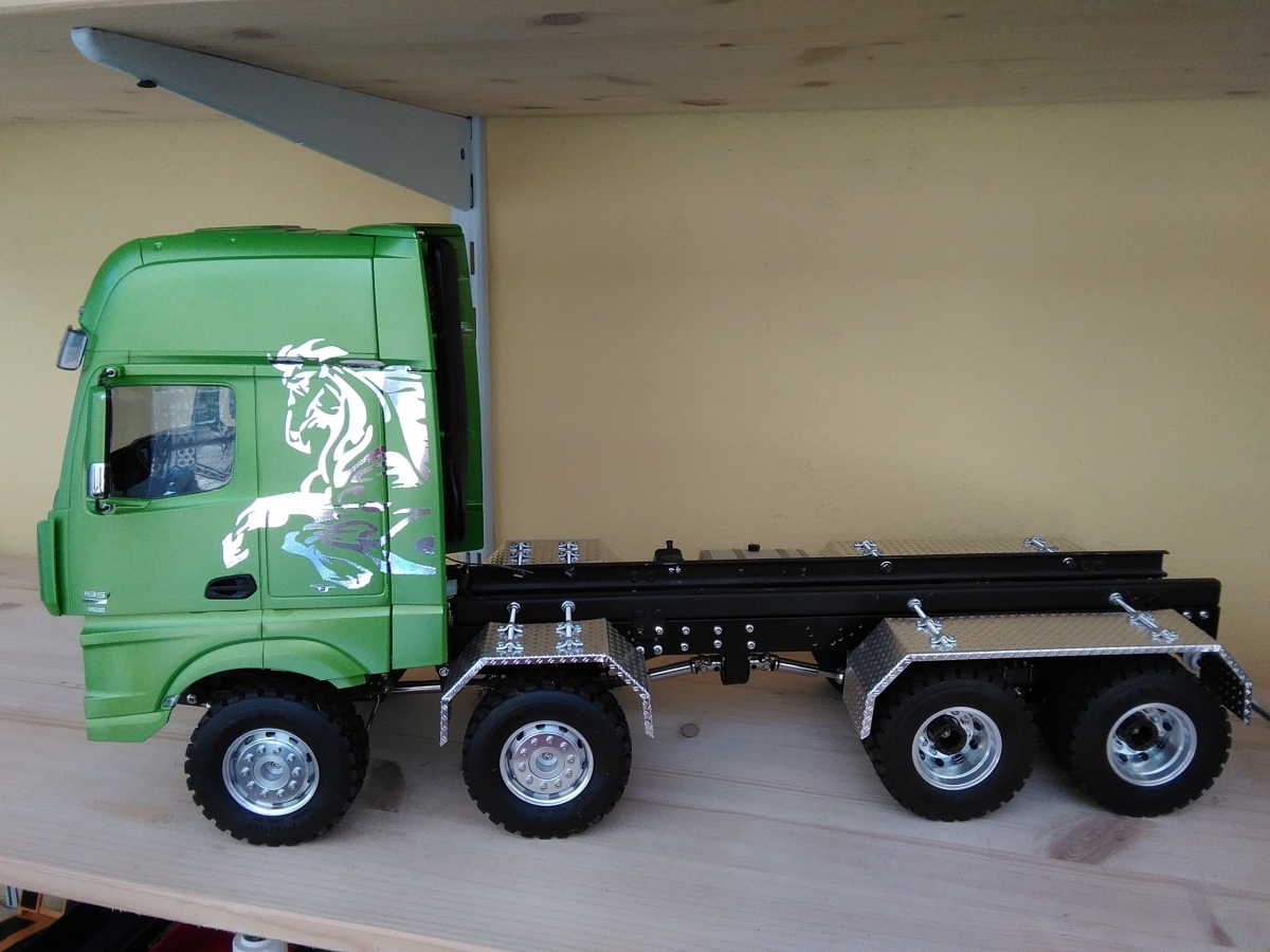Mercedes Actros Kipper 8x8 ( im Bau )